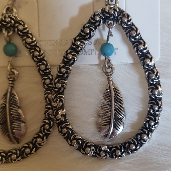 Silvertone Feather Willa Teardrop Earrings - Picture 3 of 3